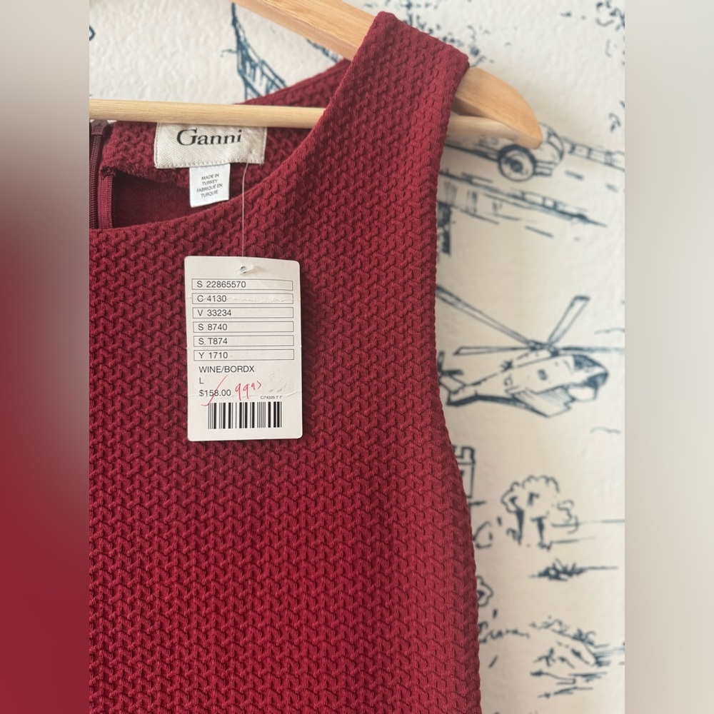 NWT - Anthropologie A-Line dress in burgundy. Never worn. No flaws. - Picture 3 of 6